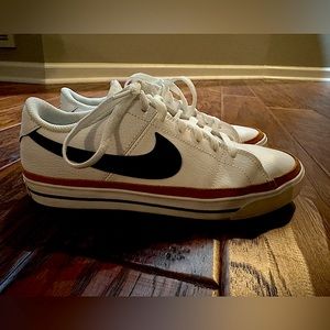 Nike Court Legacy Women’s 8.5